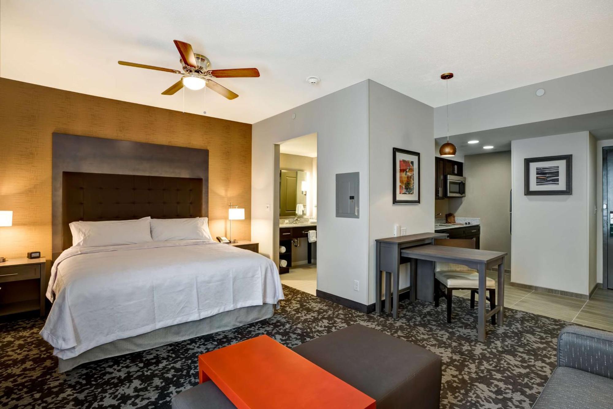 โฮมวู้ด สวีท บาย ฮิลตัน คริสเตียนเบิร์ก Hotel คริสเตียนส์เบิร์ก ภายนอก รูปภาพ