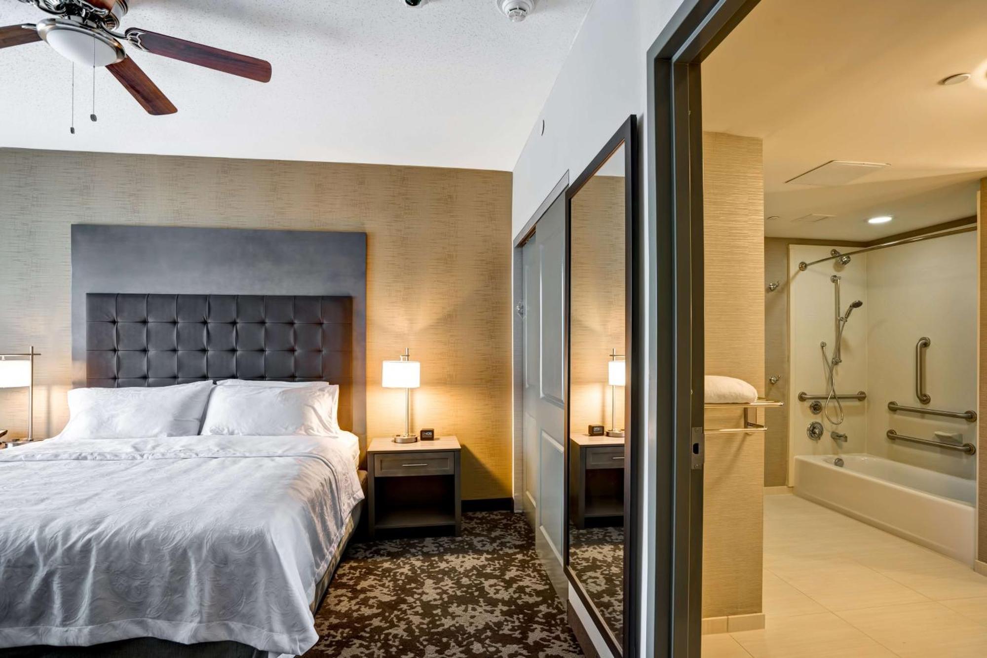 โฮมวู้ด สวีท บาย ฮิลตัน คริสเตียนเบิร์ก Hotel คริสเตียนส์เบิร์ก ภายนอก รูปภาพ